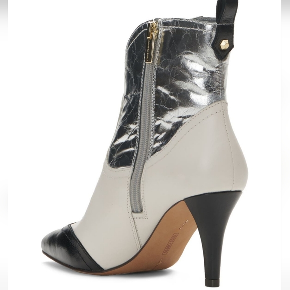 Vince Camuto Saiovell Leather Ankle Cowboy Heeled Western Boot Designer #651 - Picture 2 of 16